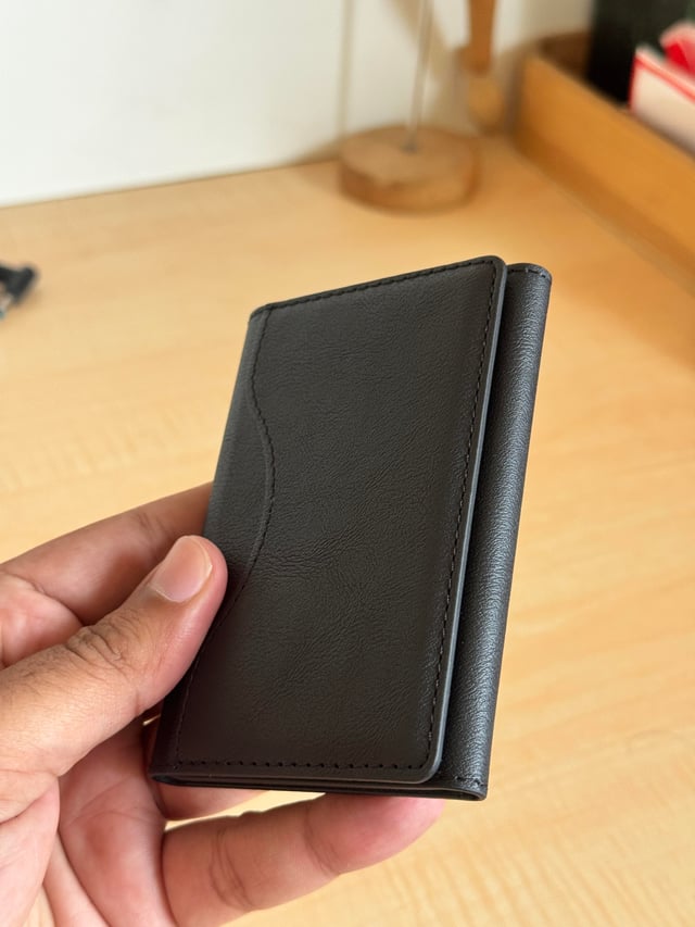 Slim Tri-Fold MagSafe Wallet With Stand